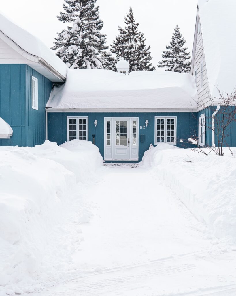 Roof Installation Services for Cold Weather​